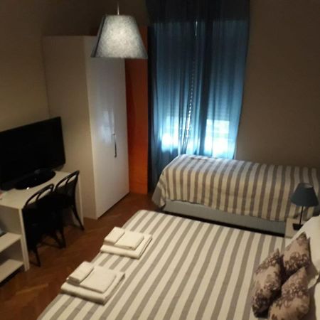 Good Rooms Milán Exterior foto
