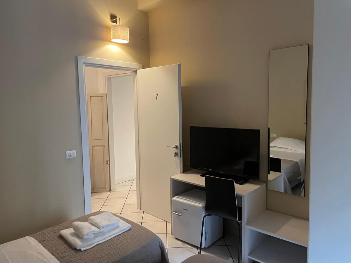 Good Rooms Milán Exterior foto